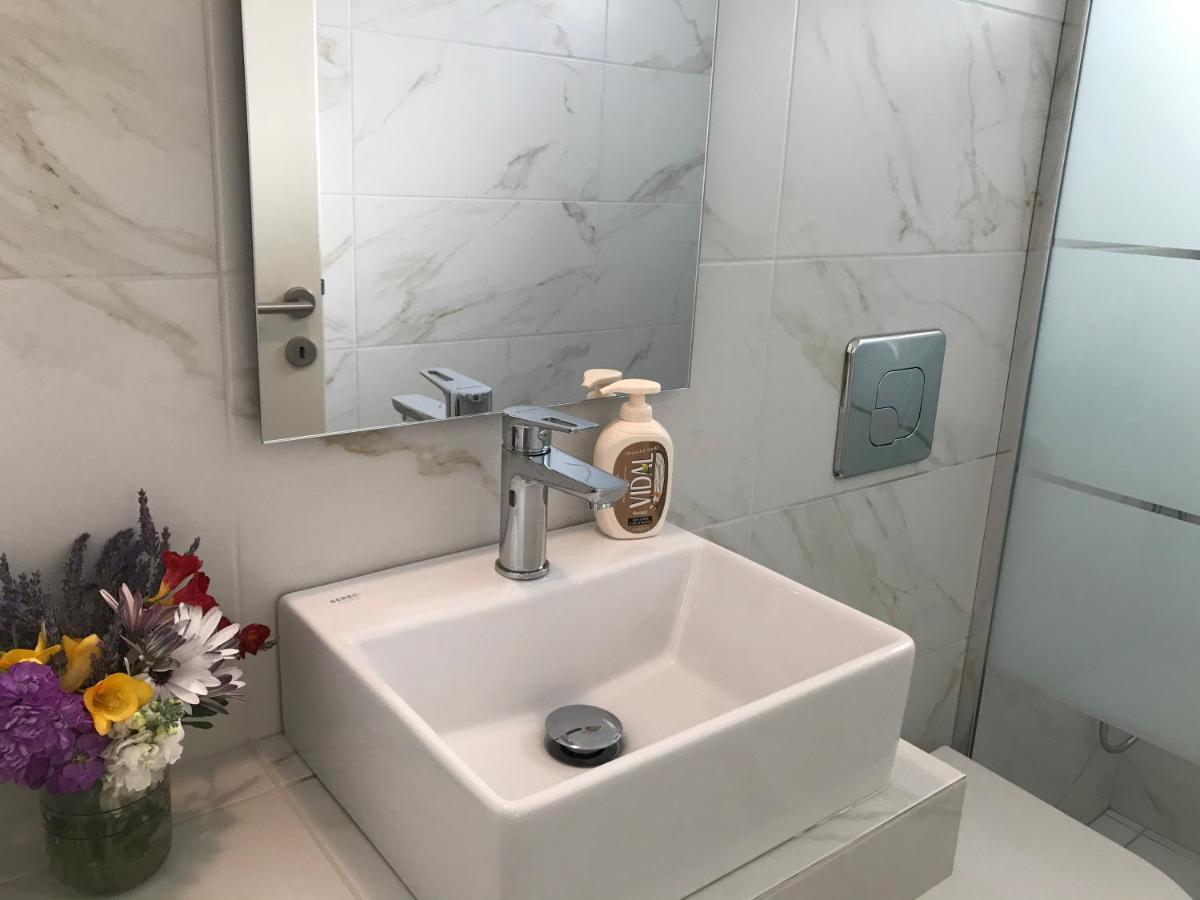 Sea View Pension Violeta Room1 For Two Parikia  Ngoại thất bức ảnh