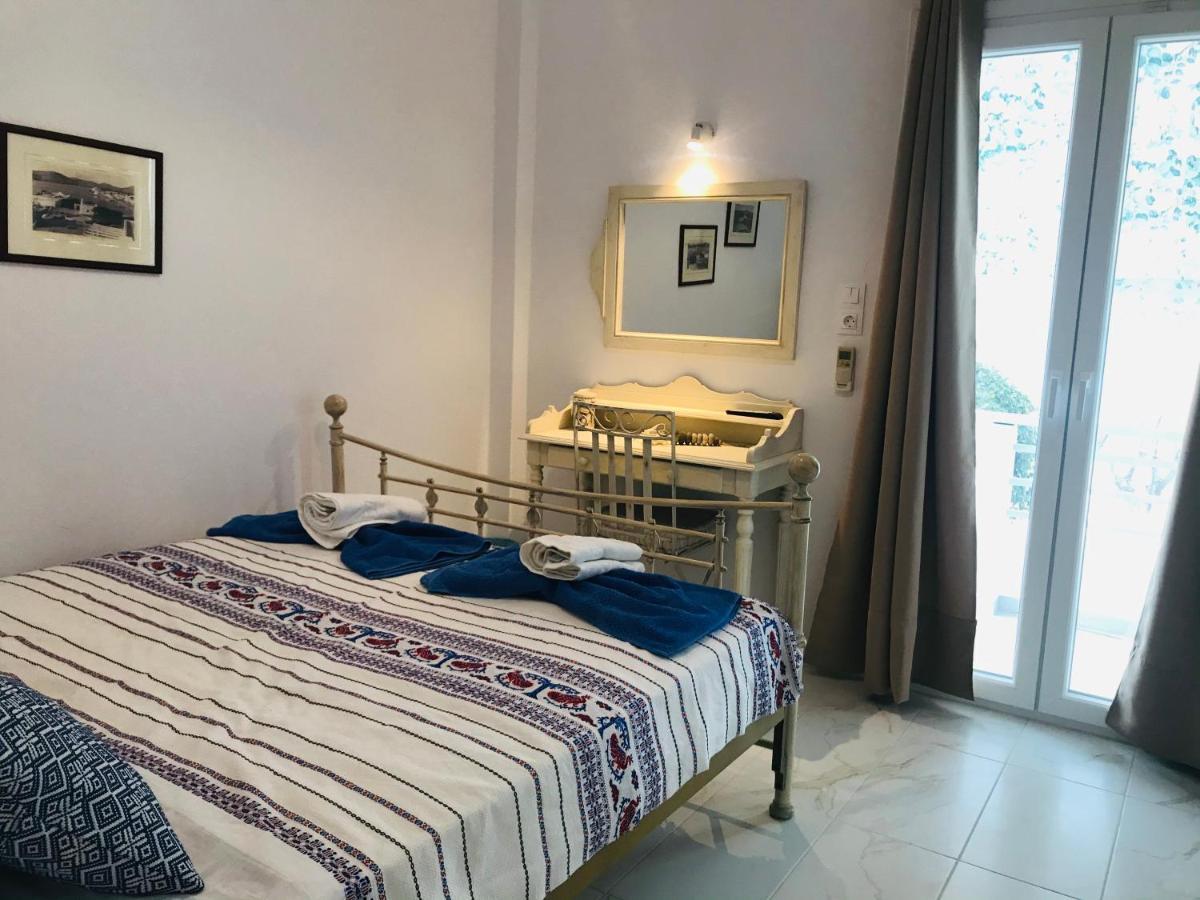 Sea View Pension Violeta Room1 For Two Parikia  Ngoại thất bức ảnh